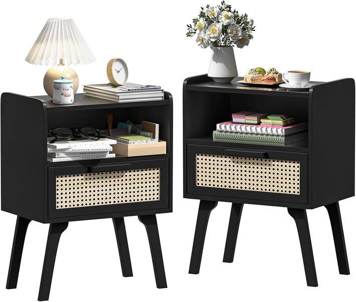 Zweier Set Boho-Rattan Nachttische aus Massivholz, mit Einzelschublade und offenem Regal, multifunktionaler Beistelltisch fuer Sofa und Bett